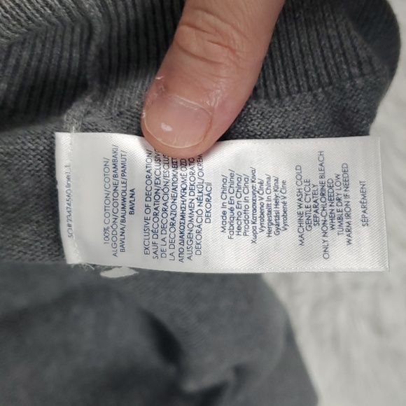 Chaps Men's Gray V-neck Sweater Vest, Size XL, New - Picture 5 of 6